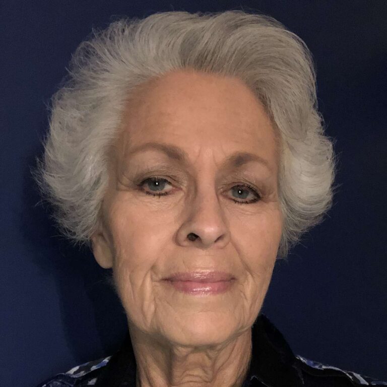 Do You Really Need All of Those Christmas Decorations? Featuring Louise Greene